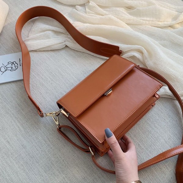 Small Square Bag Fashion Messenger Shoulder Bag